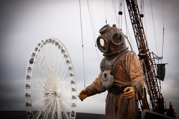 SEA ODYSSEY GIANT SPECTACULAR